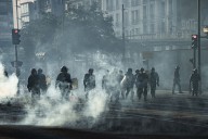 The far-left failed to bring France to a standstill