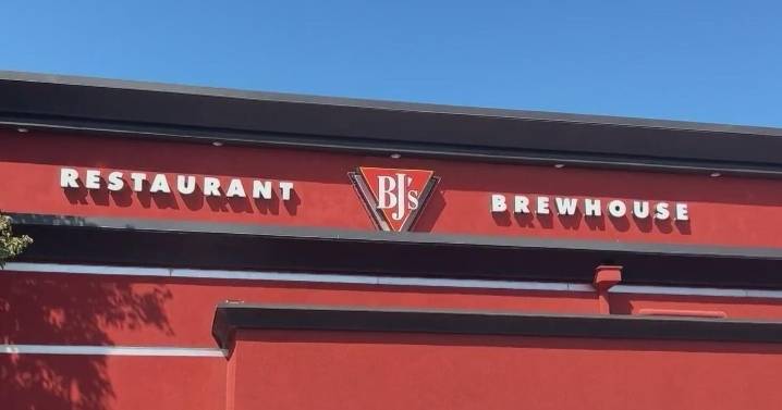 Employees at BJ's Restaurant in Modesto want to form company's first union