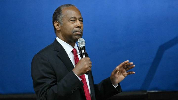El Dr. Ben Carson asume nuevo rol en la Administración Trump como asesor de Nutrición y Vivienda