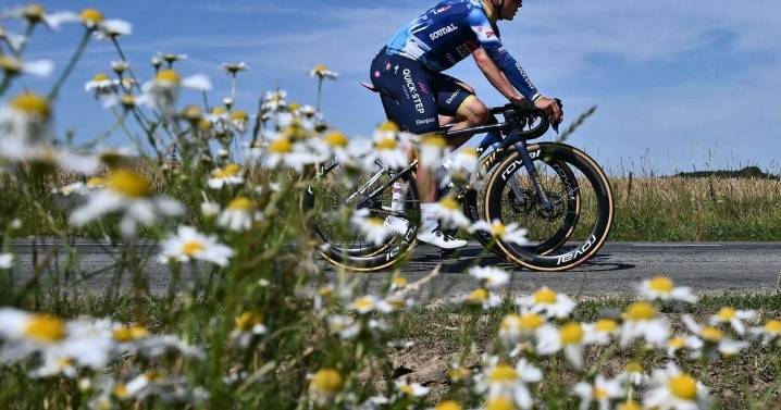 To protect your brain against dementia, start pedaling, study suggests