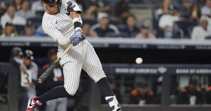 Aaron Judge hits 361st home run to tie Joe DiMaggio for 4th place in Yankees history