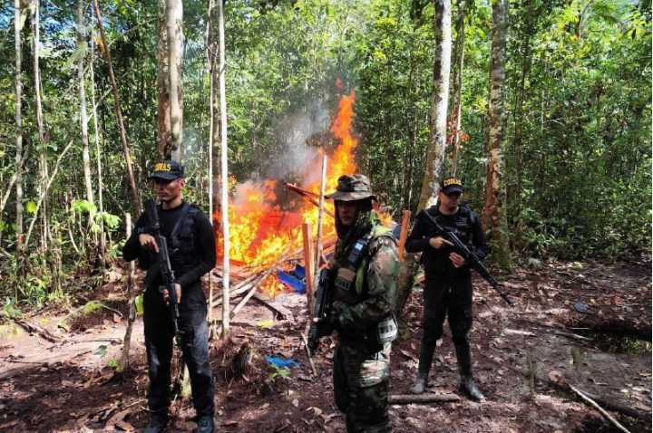 FANB ha neutralizado 402 aeronaves que transportaban drogas