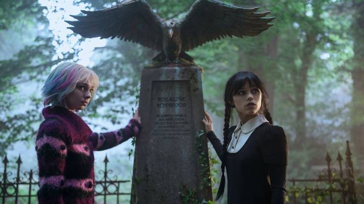 Netflix's number 1 show just suffered a huge 43% drop in viewership