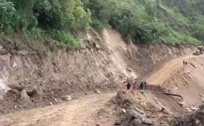 Comunidad del páramo merideño sigue incomunicado por fuertes lluvias y desbordamientos (Video)