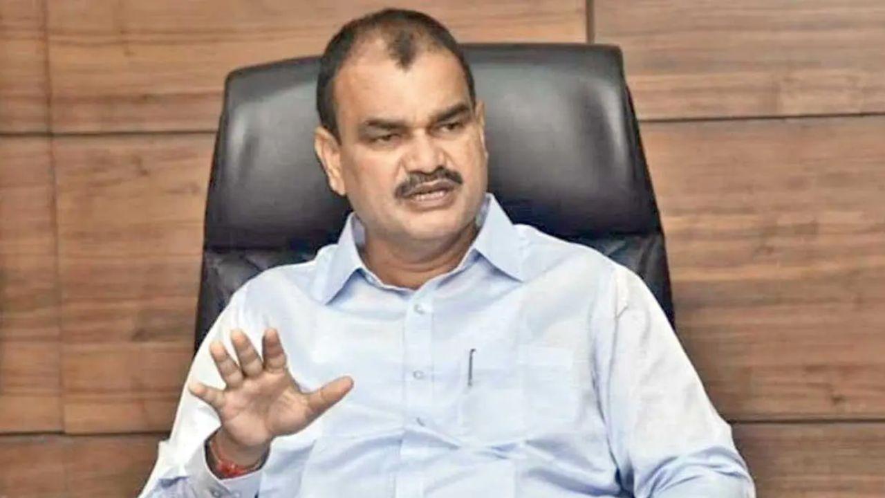 Maharashtra Minister assures affected farmers, financial aid before Diwali