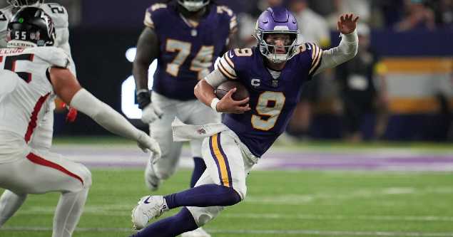 Vikings QB McCarthy's sprained ankle will keep him out for next game vs. Burrow