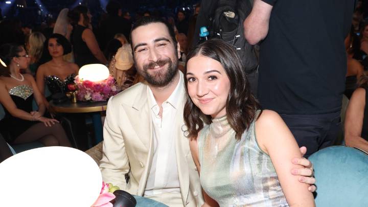 Noah Kahan marries Brenna Nolan in Vermont wedding 