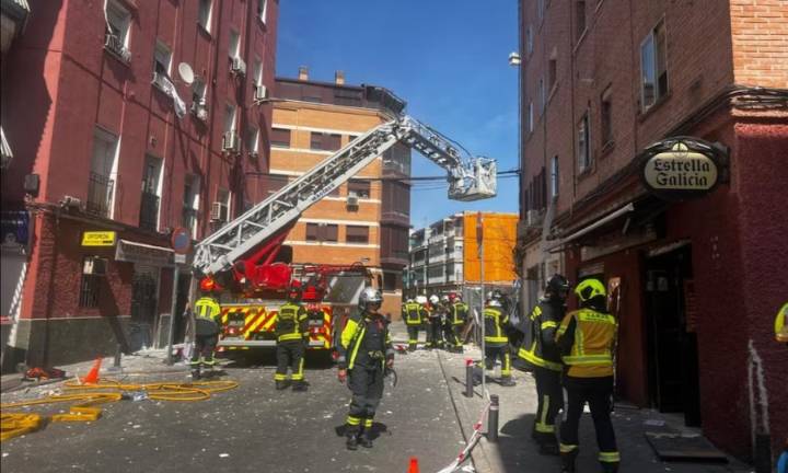 Una explosión en un bar de Vallecas, Madrid, deja 25 heridos, tres de ellos en estado grave y dos en estado muy grave