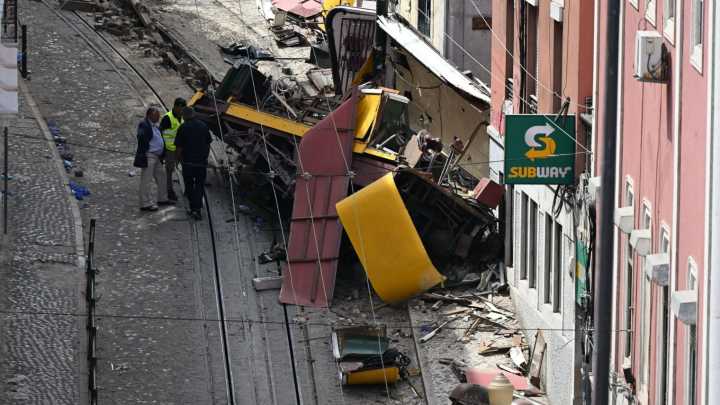 Lisbon funicular crash which killed three Brits was caused by cable snapping, report reveals