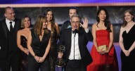 “The Pitt” reina en los Emmy y Colbert se despide en lo alto