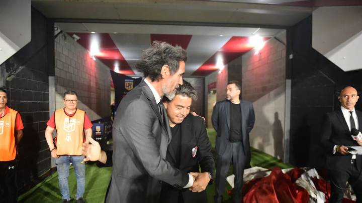 Gallardo visita a Estudiantes: el DT de River busca revancha ante Eduardo Domínguez, su verdugo en el historial