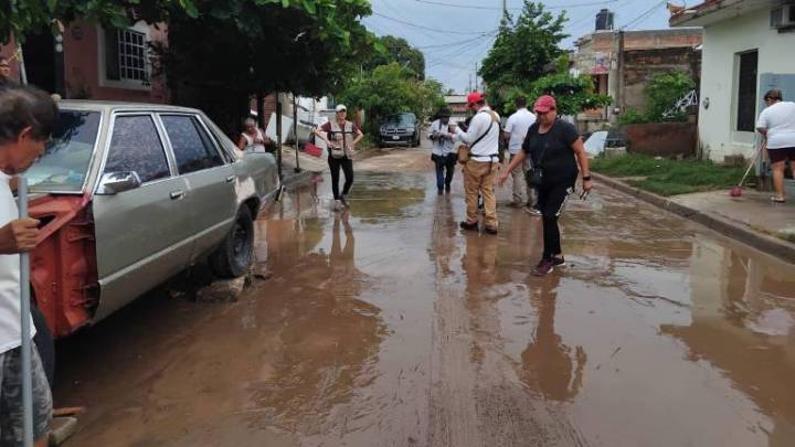 Resultan 13 colonias afectadas en Mazatlán por lluvias y actividad eléctrica
