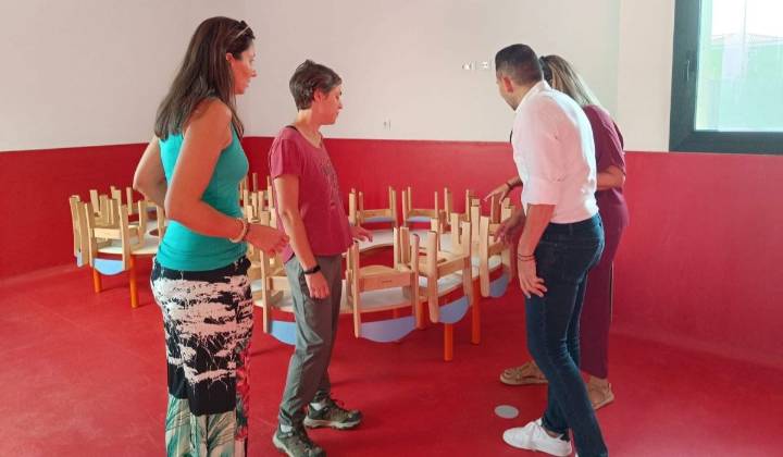 Fasnia abre su primera escuela infantil tras 14 años de espera