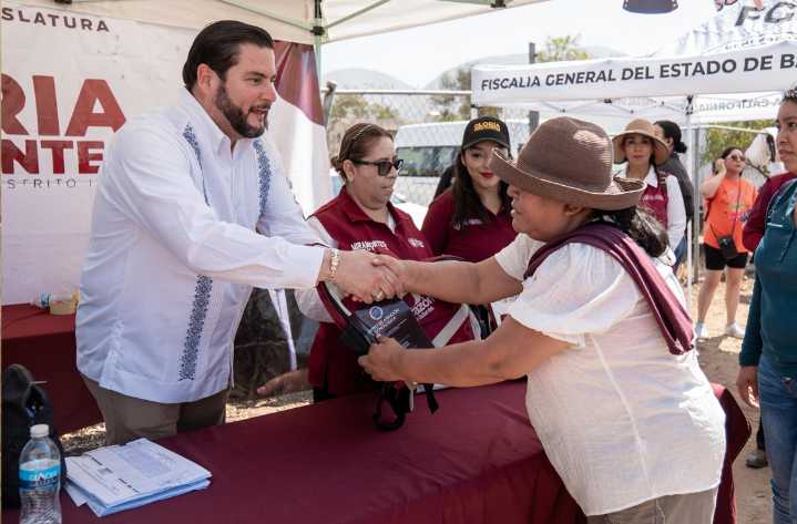 Realizan jornada de bienestar en delegación La Mesa