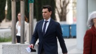 La inspectora de Hacienda que investigó al novio de Ayuso, ante la jueza: "Como tenía muchos beneficios, hizo facturas falsas"