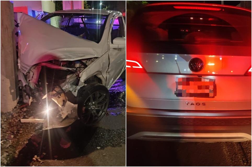 Impactan poste tras choque entre dos camionetas en Avenida Aguascalientes