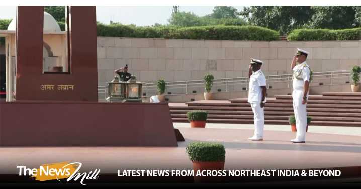 Kenya’s Navy Commander Major General Paul Owuor Otieno pays tributes at the National War Memorial