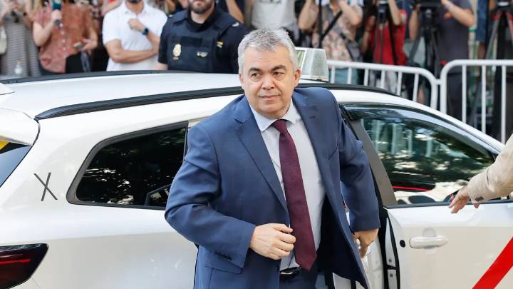 El Constitucional rechaza el recurso de Santos Cerdán contra su entrada en prisión