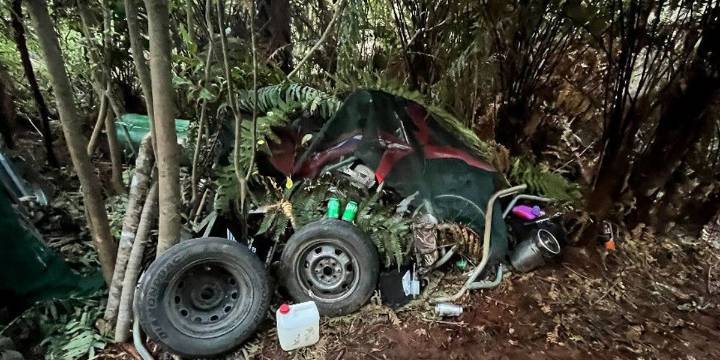 Man Shot Dead After 4 Years on the Run with His 3 Children