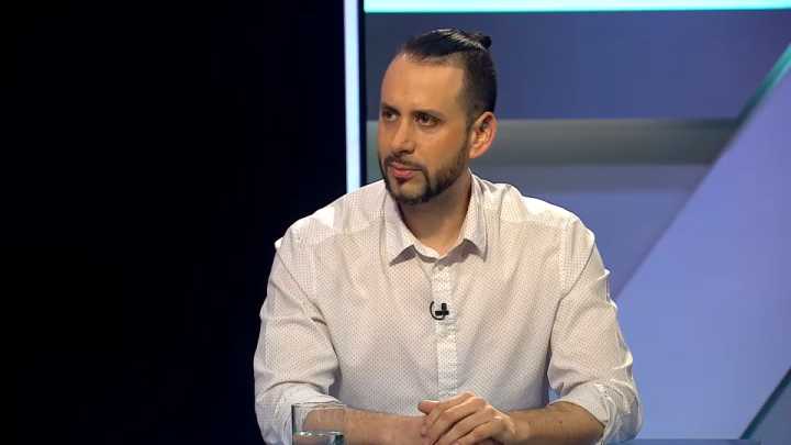 Diputado Giordano apunta al PC por haber inscrito a Jadue: "Nosotros como Frente Amplio no lo hubiésemos hecho"