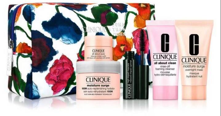 Boots £10 Tuesday sale: Clinique duo half price and free £70 gift offer