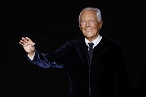 Thousands pay respects to Italian designer Giorgio Armani