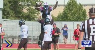 No. 1 Hutchinson CC rallies past No. 2 Iowa Western 30-27 in national championship rematch