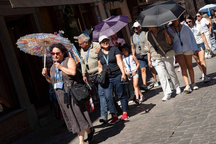 La ordenanza para regular turismo en Toledo se retrasa: nuevo periodo de alegaciones