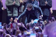 Nueva estrategia. Buscarán que Milei tenga más “contacto con la gente” durante la campaña electoral