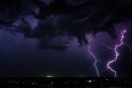 Senapred declara Alerta Temprana en Biobío por tormentas eléctricas y nubes tornádicas