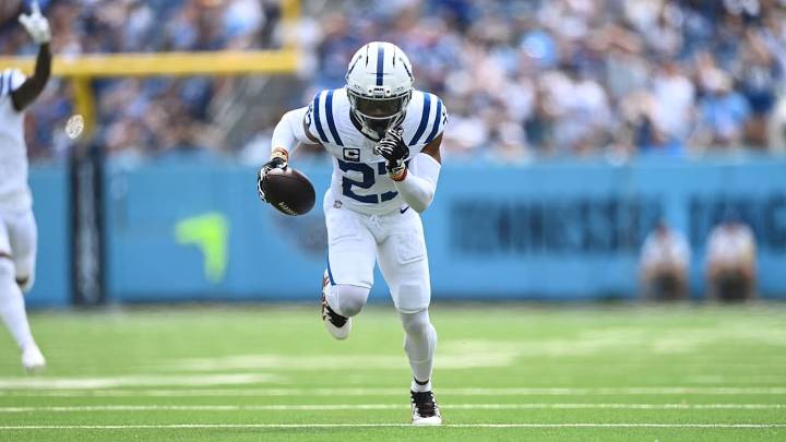 'Lightning in a bottle:' How Kenny Moore II's pick-six set tone in Colts' emphatic win over Titans