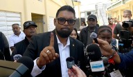 Guyana: presidente reelecto promete aumentar la producción petrolera