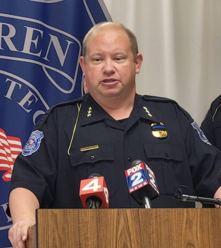 Warren’s No. 2 cop plans to join the Clinton Township Police Department