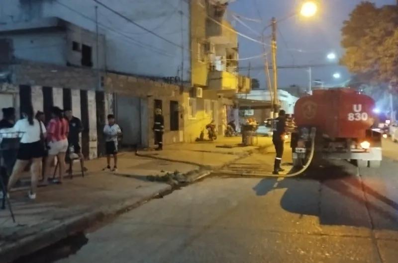 Intentaron robar en una vivienda y provocaron un incendio en el barrio Congreso
