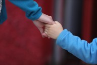 Un estudio muestra que los gestos son "clave" para mejorar la comprensión oral en niños con TDL