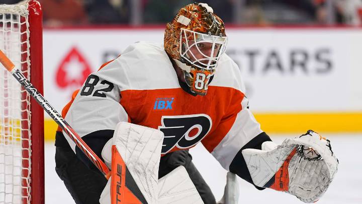 Fedotov traded to Blue Jackets by Flyers for draft pick