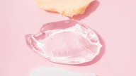 Skincare “Sandwiching” Will Keep Your Skin Hydrated For Fall