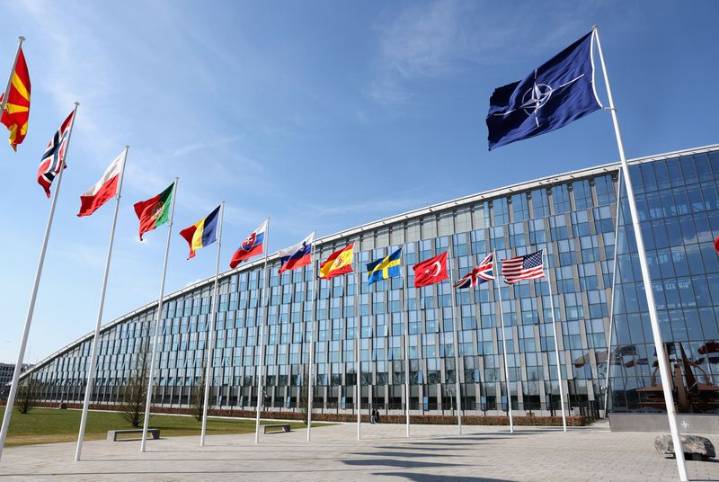 NATO warns Russia it will defend itself after Estonian airspace violation