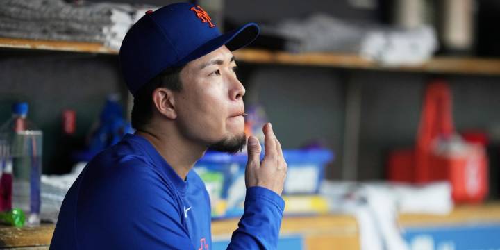 Kodai Senga strikes out eight in first Triple