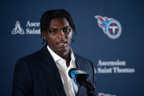 Cam Ward’s 2-Word Message on Titans’ Loss After Broncos’ Back-to-Back Sack on QB Cam Ward’s Titans debut ends in loss to Broncos, marked by missed opportunities, back