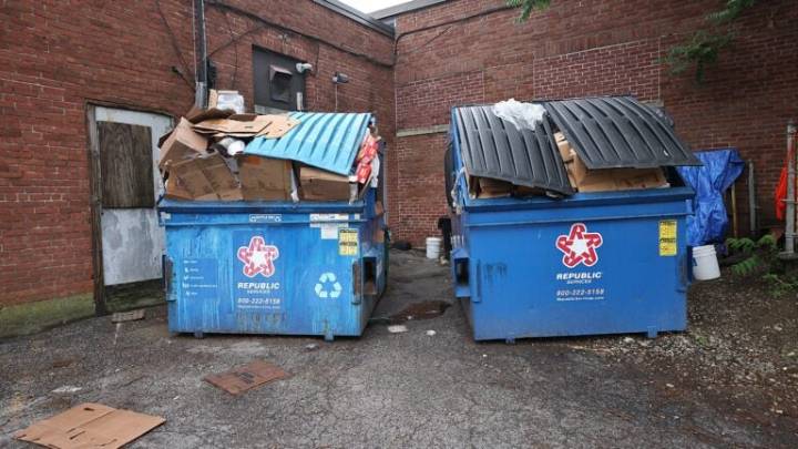 Republic Services, union reach deal to end trash strike