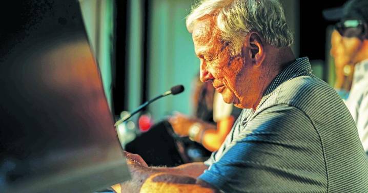 Voice of the Cougars: Mike Barber’s lifetime behind the mic at Drake Stadium