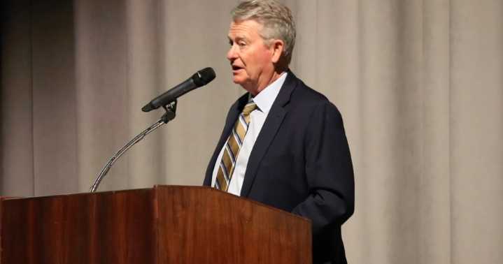 Idaho Governor urges Senate to prevent government shutdown