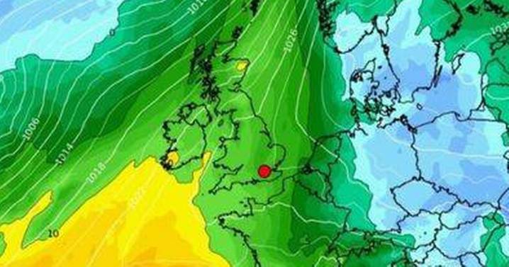 UK weather: Exact date 20C heat blast hits Britain as maps turn yellow