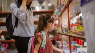 Criar a un hijo supera los 540.000 pesos por mes según las cifras oficiales