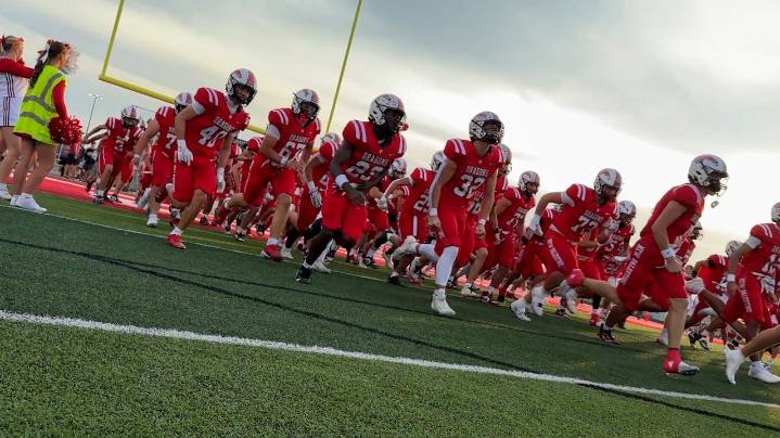 IHSAA football highlights: New Palestine dominates Pendleton Heights 42
