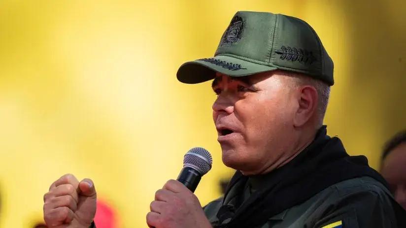 Venezuela anuncia adiestramiento militar continuo ante "amenazas" de Estados Unidos