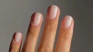 Nail Art de primavera 2025: las tendencias en manicura fáciles de copiar que reemplazan a las uñas largas
