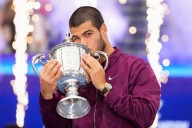 Carlos Alcaraz beats rival Jannik Sinner at the U.S. Open for a 6th Slam title and the No. 1 ranking