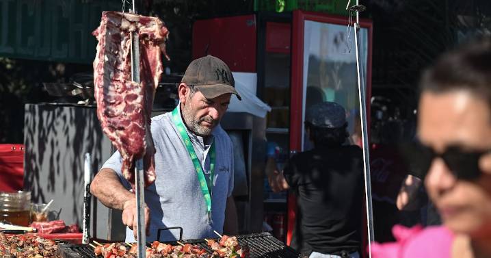 Los montos y requisitos para recibir el pago del aguinaldo de Fiestas Patrias del sector público
